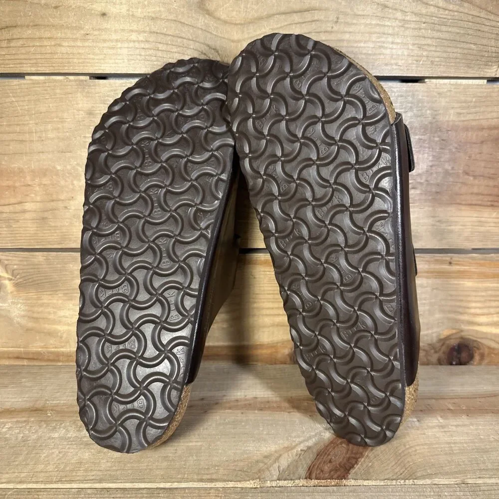 NEW Mens Size 11 Birkenstock Arizona BS Brown Leather Two-Strap Buckle Sandals
